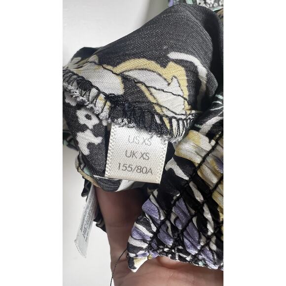 Free People INTIMATELY Women's Weekend In Montauk Floral Cropped Top XS Black - Picture 7 of 8